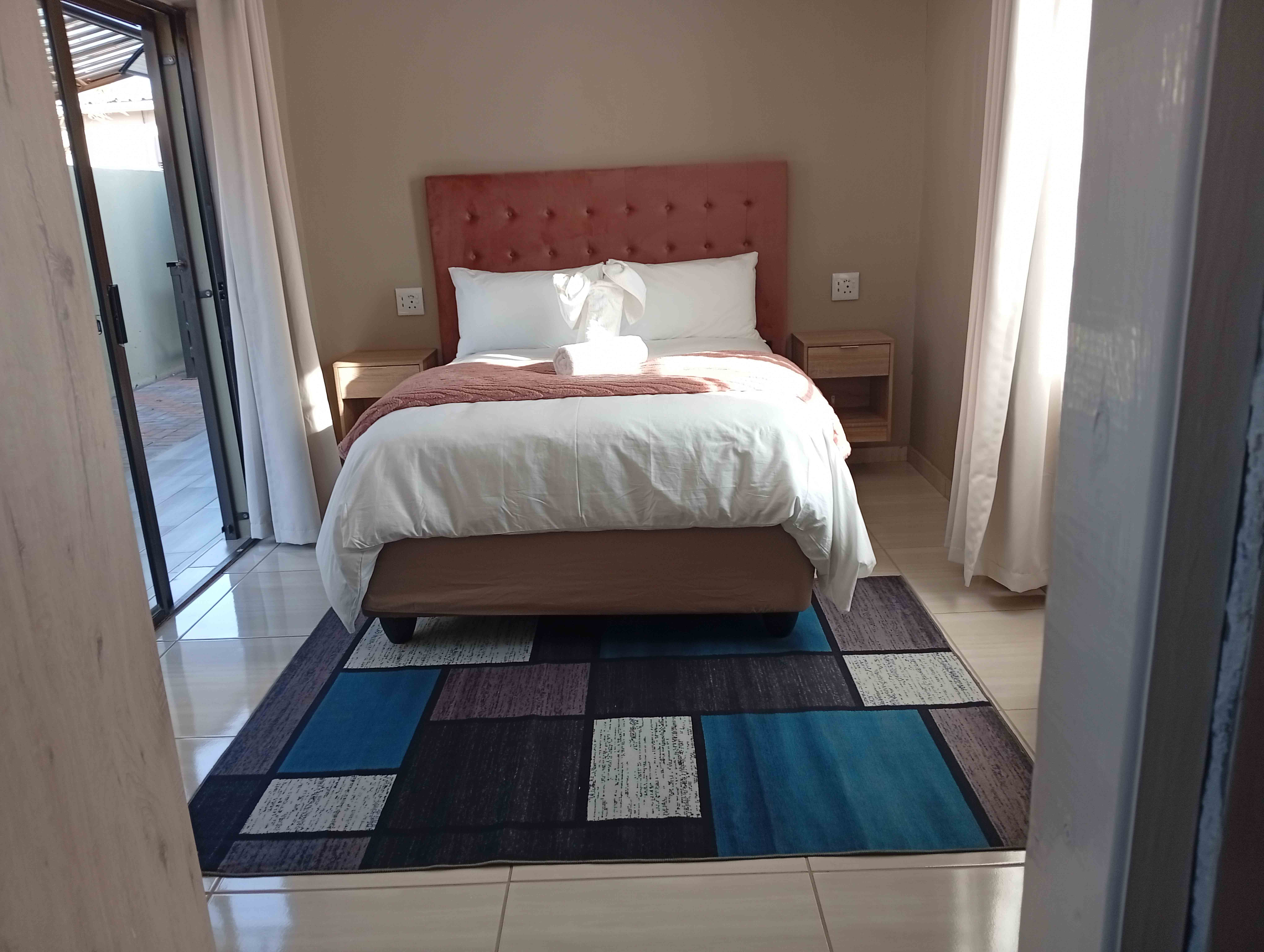 Room 6 (Ensuite - Fully furnished)